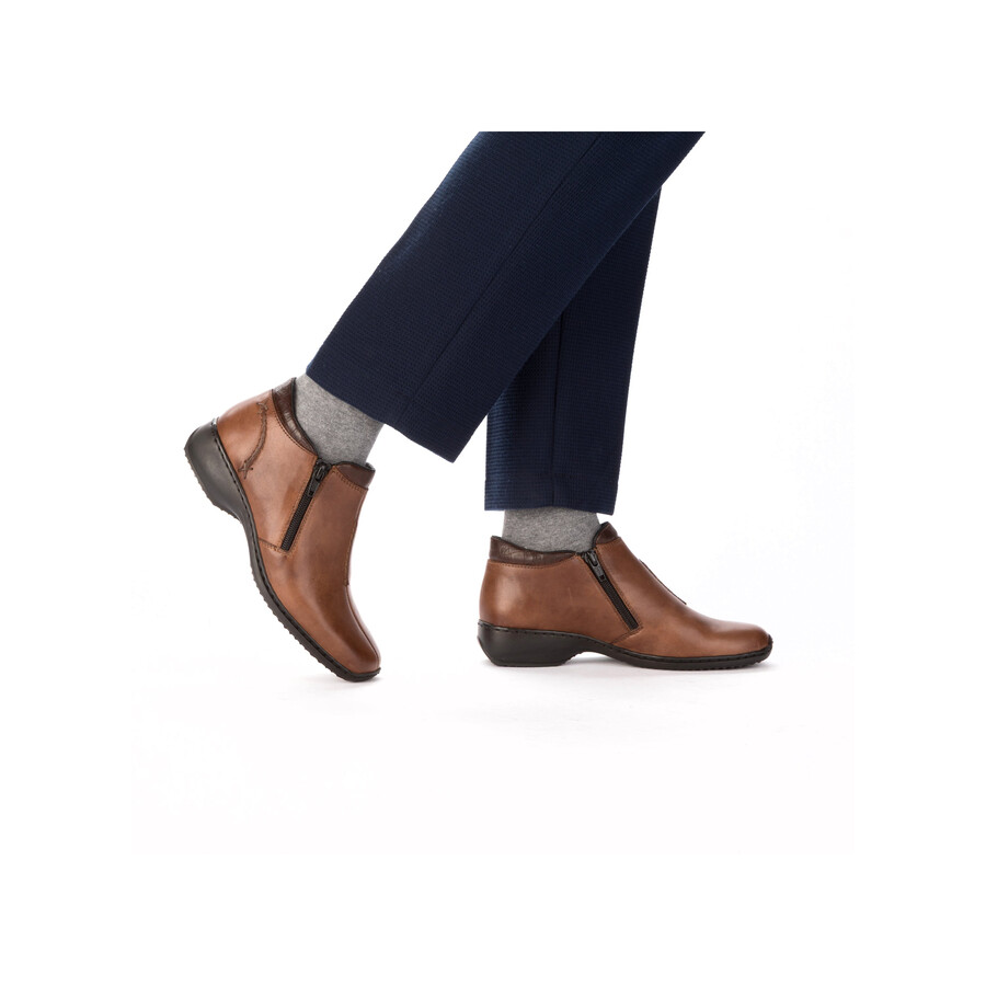 braune damen-stiefel mit reißverschluss rieker l3882-24