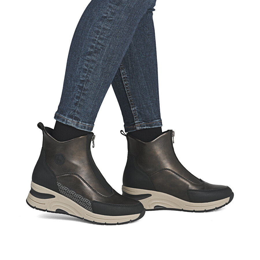 braune damen-stiefel mit reißverschluss rieker n9381-60