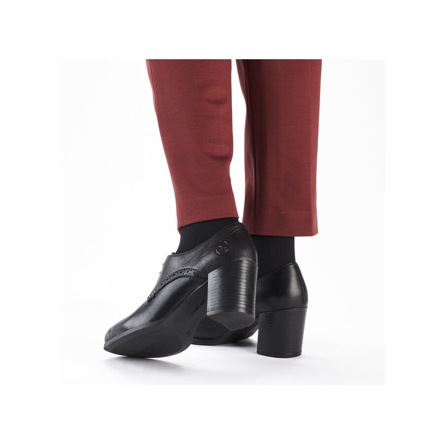 schwarze elastische damenschuhe rieker 50100-01