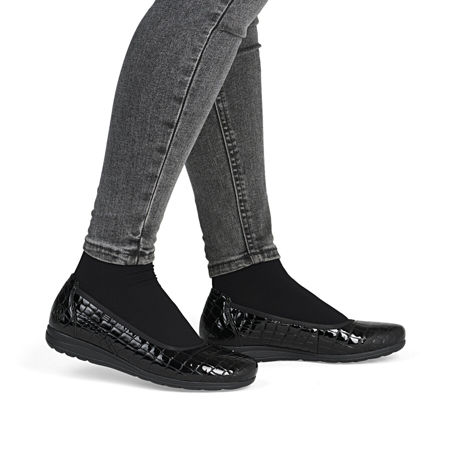 schwarze slipper für damen rieker l9350-01