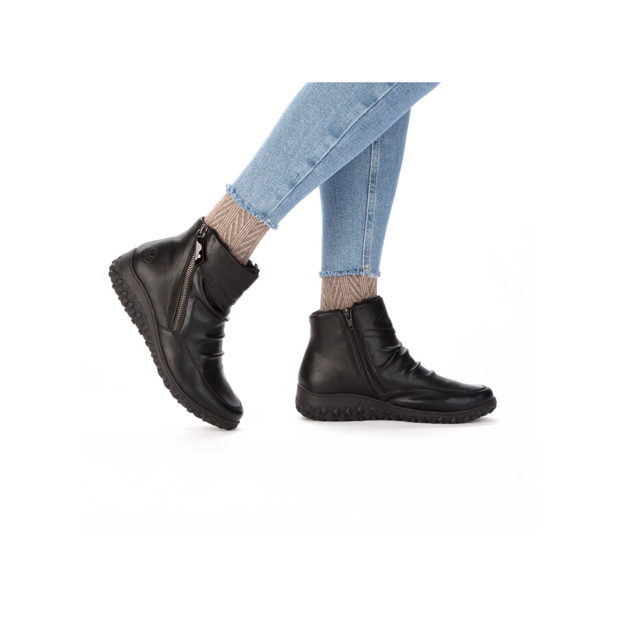 schwarze damen-stiefel mit reißverschluss rieker 59585-01