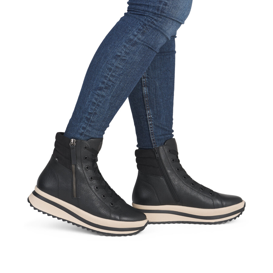 schwarze damen-stiefel mit reißverschluss rieker sport w3870-00